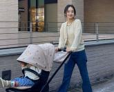 손연재, 대학생 같은 비주얼로 한정판 유모차 탑승한 '1세 子'와 나들이