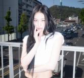 '신세계 3세' 올데이 프로젝트 애니, 라방 도중 '회장님 오십니다'... 찐재벌 인증