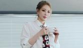 보아, 삼성서울병원 정형외과에 1억원 기부... '급성 골괴사' 수술 후 선행 펼쳤다