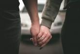 '양다리 입막음'하려고 했다고 지목된 연예인들... 폭로자, 직접 '뒷수습' 나섰다