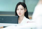 '100억 소송' 송하윤 학폭 폭로자, 직접 입국해 입 열었다