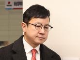 국힘 대변인 '尹 부부, 당원 아냐, 법대로 벌 받을 일 있으면 받으면 돼'