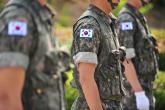 '아우 이걸 때릴 수도 없고, 전역하면 두고 보자'... 부사관 협박한 병사의 최후