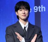 '이건 첫 번째 레슨'... SNS서 밈화된 유노윤호 '땡큐' 4년만의 '역주행'