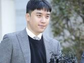 '버닝썬 게이트' 승리, 국내서 한 여성과 함께 찍은 '투샷' 공개... 비난 여론 확산 중