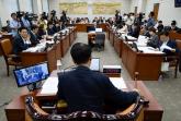 윤석열 정부가 도입한 'AI교과서'... 5,300억 쏟아붓고 사실상 폐기
