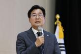 '내란특별법 좌시않겠다'는 한동훈... 박찬대 '까치발 들고 보세요'
