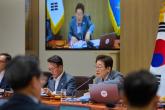 이재명 대통령 '전기차 보조금' 정책 질타... '중국차에 퍼줘서 국내 전기버스 업체 죽어버렸다'