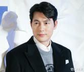정우성, 오랜 연인과 '혼인신고설'... 소속사 측 '개인사 관심·추측 자제해달라'