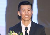 '60억 기부' 션, 루게릭병원 대표됐지만... '16년간 월급 한 푼도 안 받아'