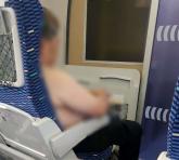 '아무리 더워도 열차에서 왜 옷을 벗나요'... KTX에서 목격된 '상탈 빌런'