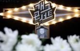 故 전유성 묘비명 '웃지마! 너도 곧 와'... 김신영, 눈물의 추도사