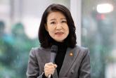 '자동 면직' 이진숙, '방미통위법은 개딸들 추석선물... 법적대응 하겠다'